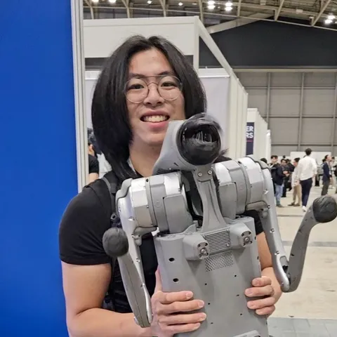 JX (Jingxiang) Mo